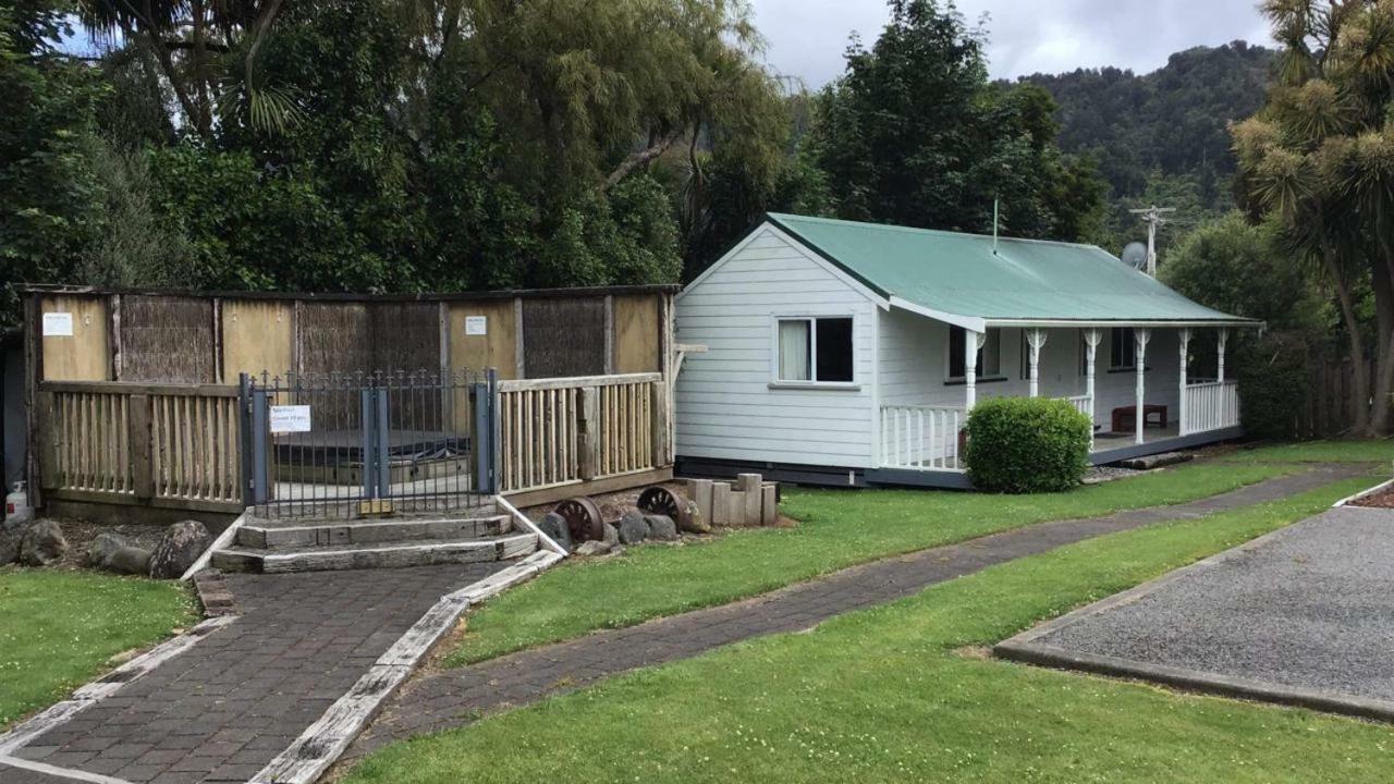 Rimu Park Lodge Ohakune Exteriör bild